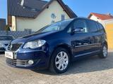 Volkswagen Highline|Xenon|PDC|AHK|Klimaauto.|Stzhz.| - Volkswagen Touran: Taxi