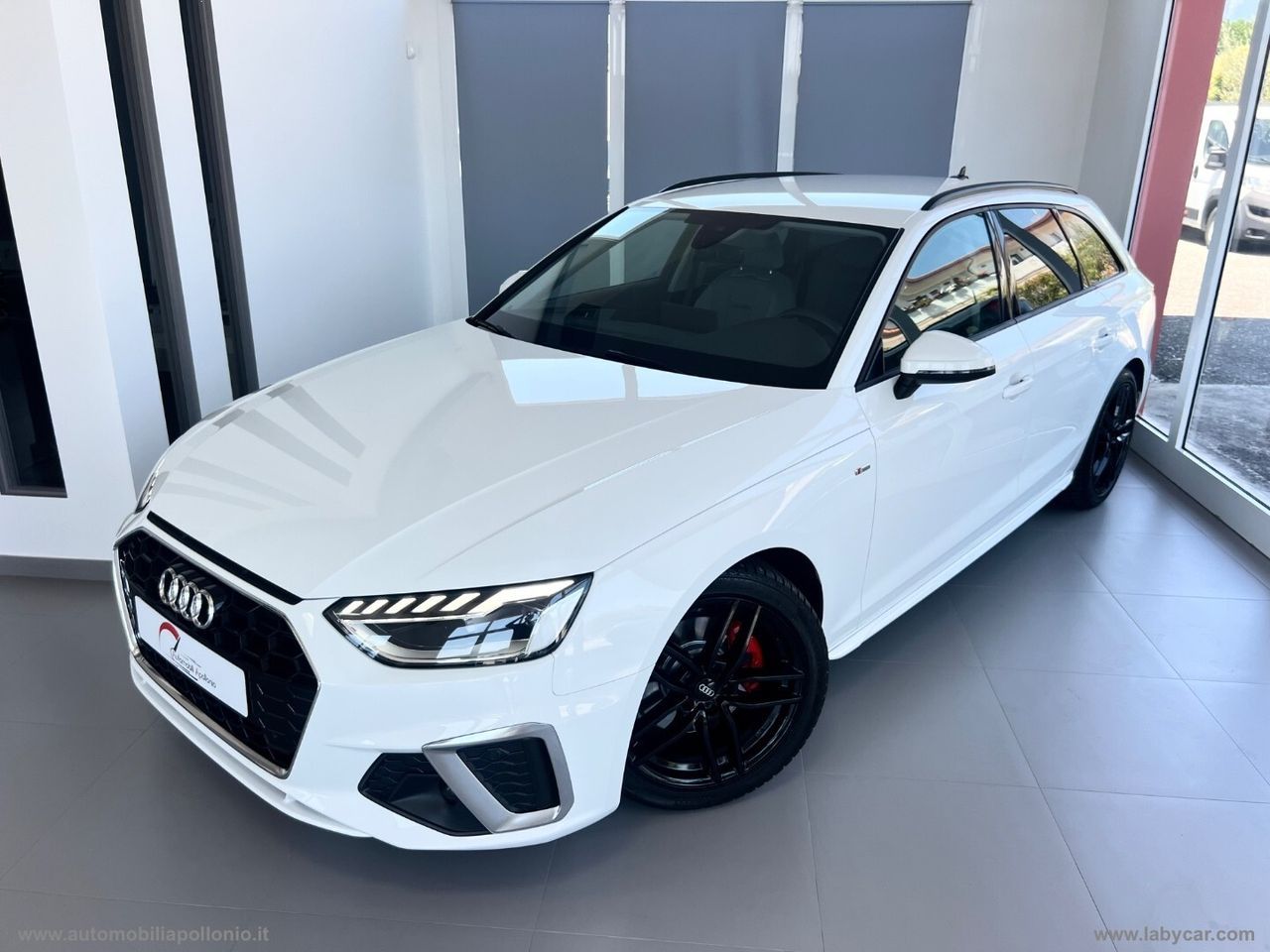 Audi AUDI A4 AVANT 35 TDI 163 CV S-LINE - 2022 imagem 3