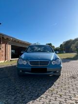 Mercedes-Benz C 180 CLASSIC Classic - gebrauchte Mercedes-Benz C 180 aus dem Jahr 2001
