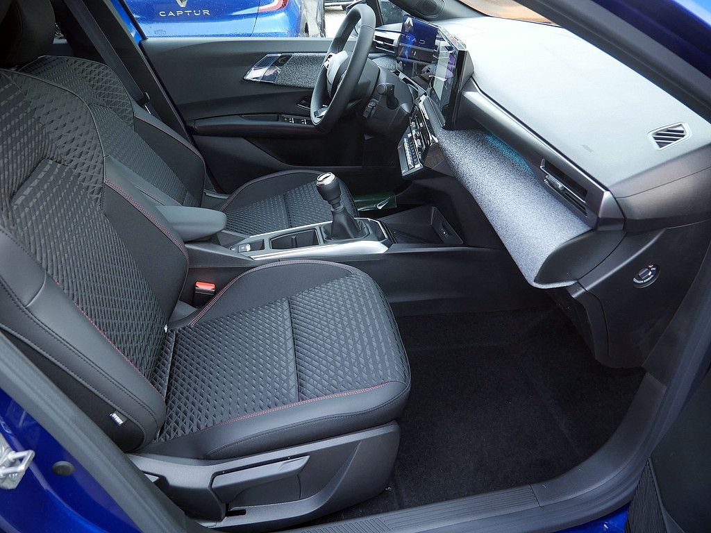 Fahrzeugabbildung Renault Clio Techno TCe 115