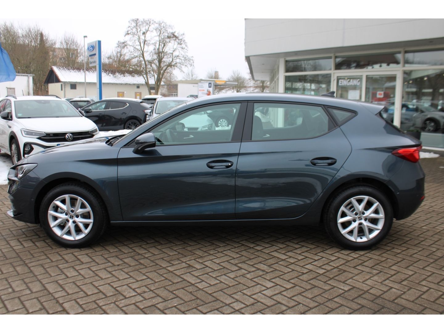 Fahrzeugabbildung SEAT Leon 1,5 TSi Style ACC LED Navi FullLink DAB RFK