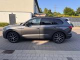 Volkswagen Touareg 3.0 TDI R-LINE BLACK 286PS IQ MATRIX LED - Volkswagen Touareg in Essen
