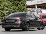 Mercedes-Benz E 220 d AMG/Pano/AHK/Distr/Night/LED/Totw/Cam/19 - graue Mercedes-Benz E 220