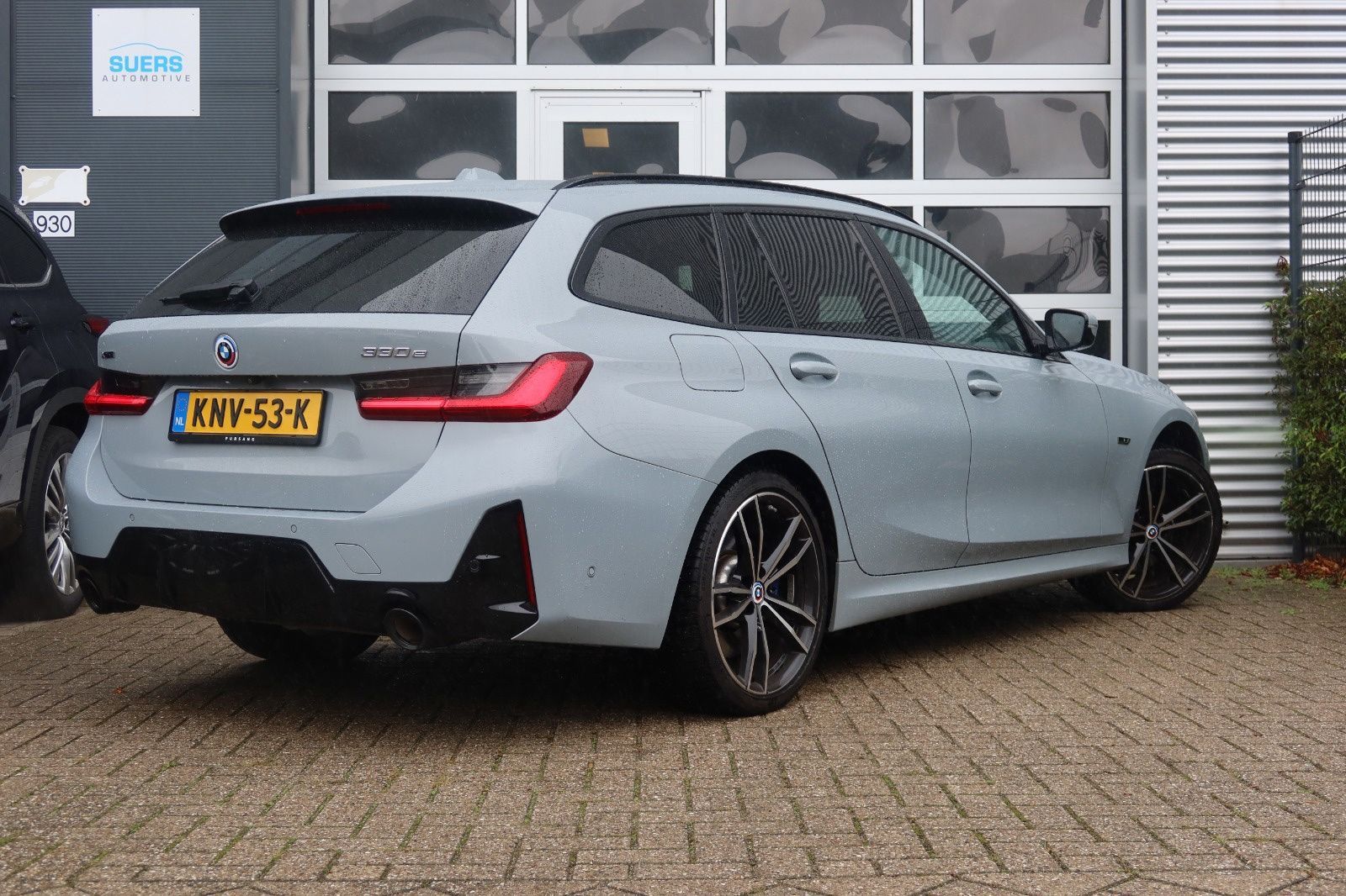 BMW 330 E xDrive | M Sport | Memory | Pano | AHK | k imagem 2