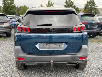 Peugeot 5008 - 5