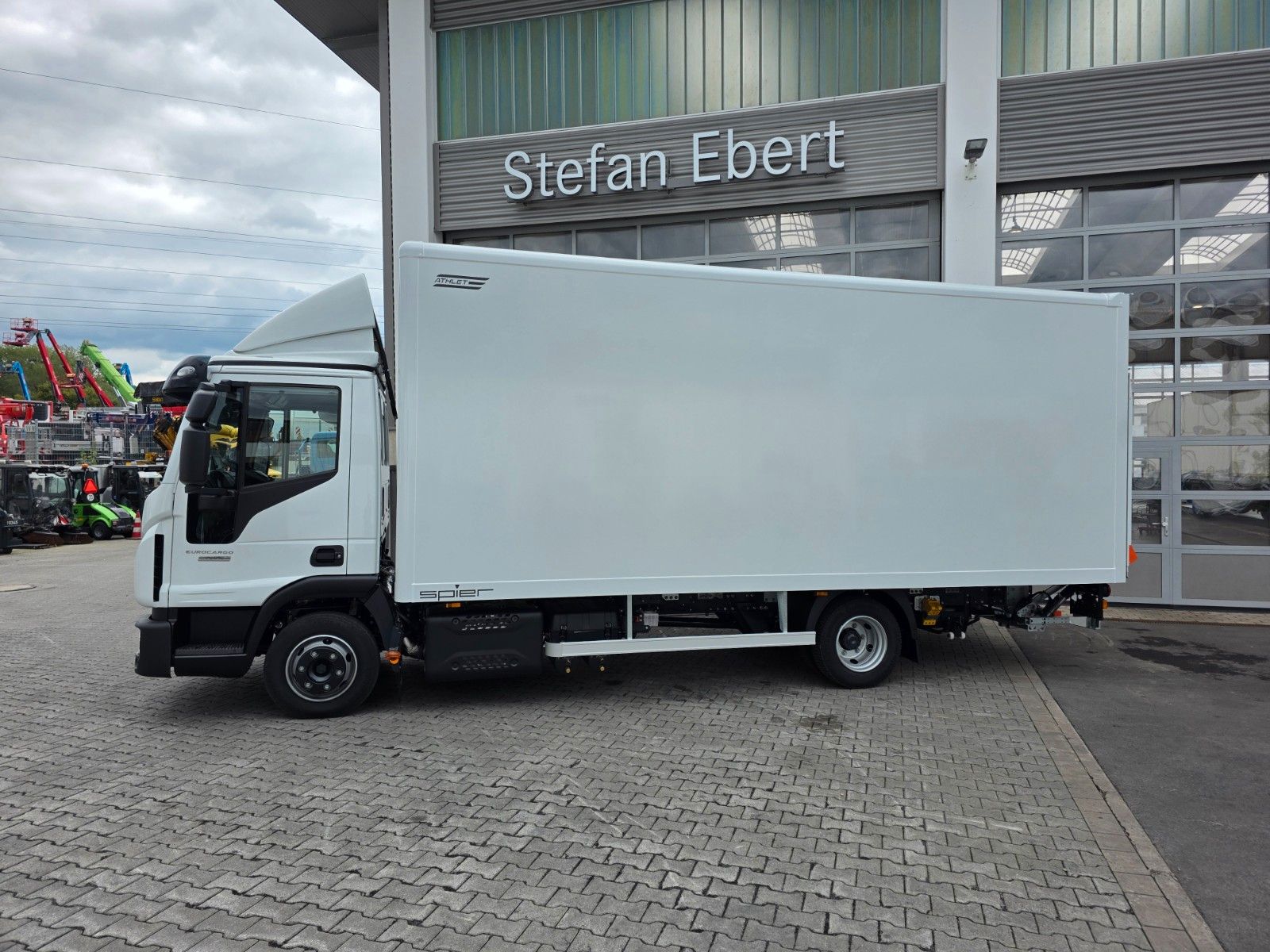 Fahrzeugabbildung Iveco Eurocargo ML75E19/P LBW 1.000kg 3 Sitze Klima