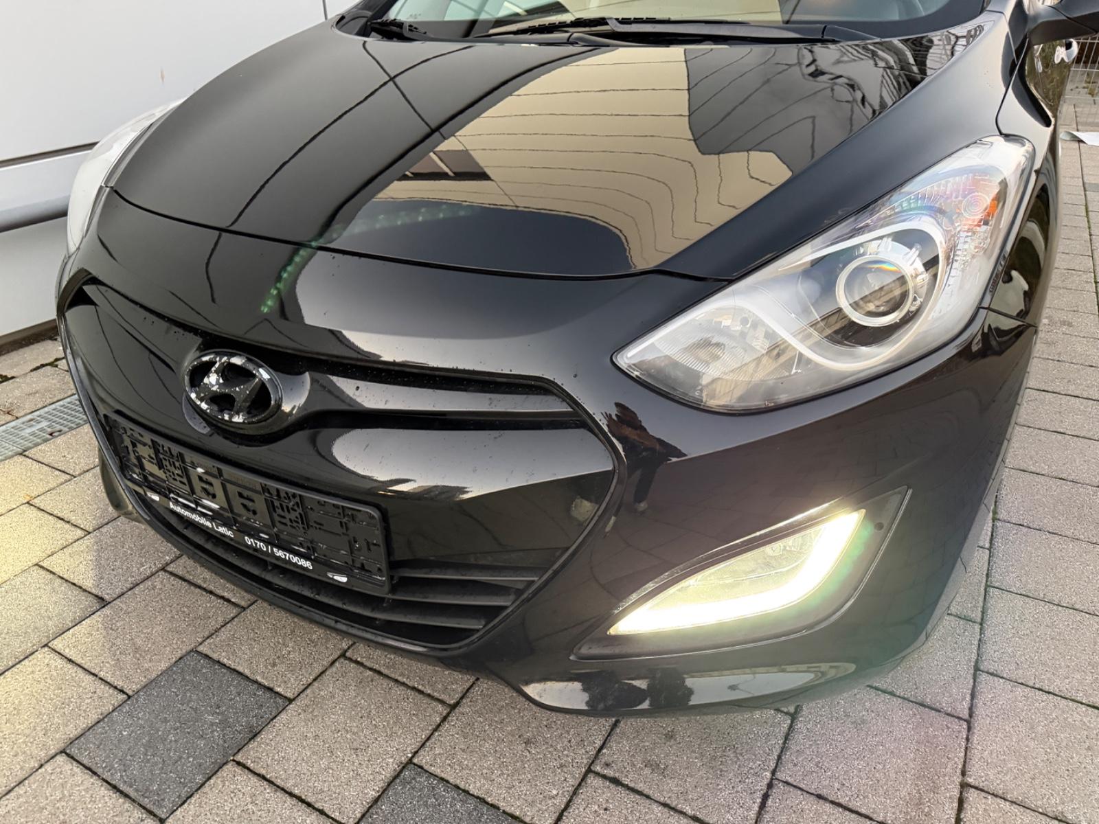 Hyundai i30 2014 — photo 20