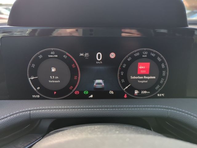 Fahrzeugabbildung SKODA Superb Combi 2.0 TDI DSG Laurin & Klement AHK ST