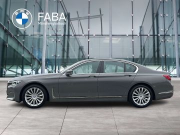 BMW 740 - 5