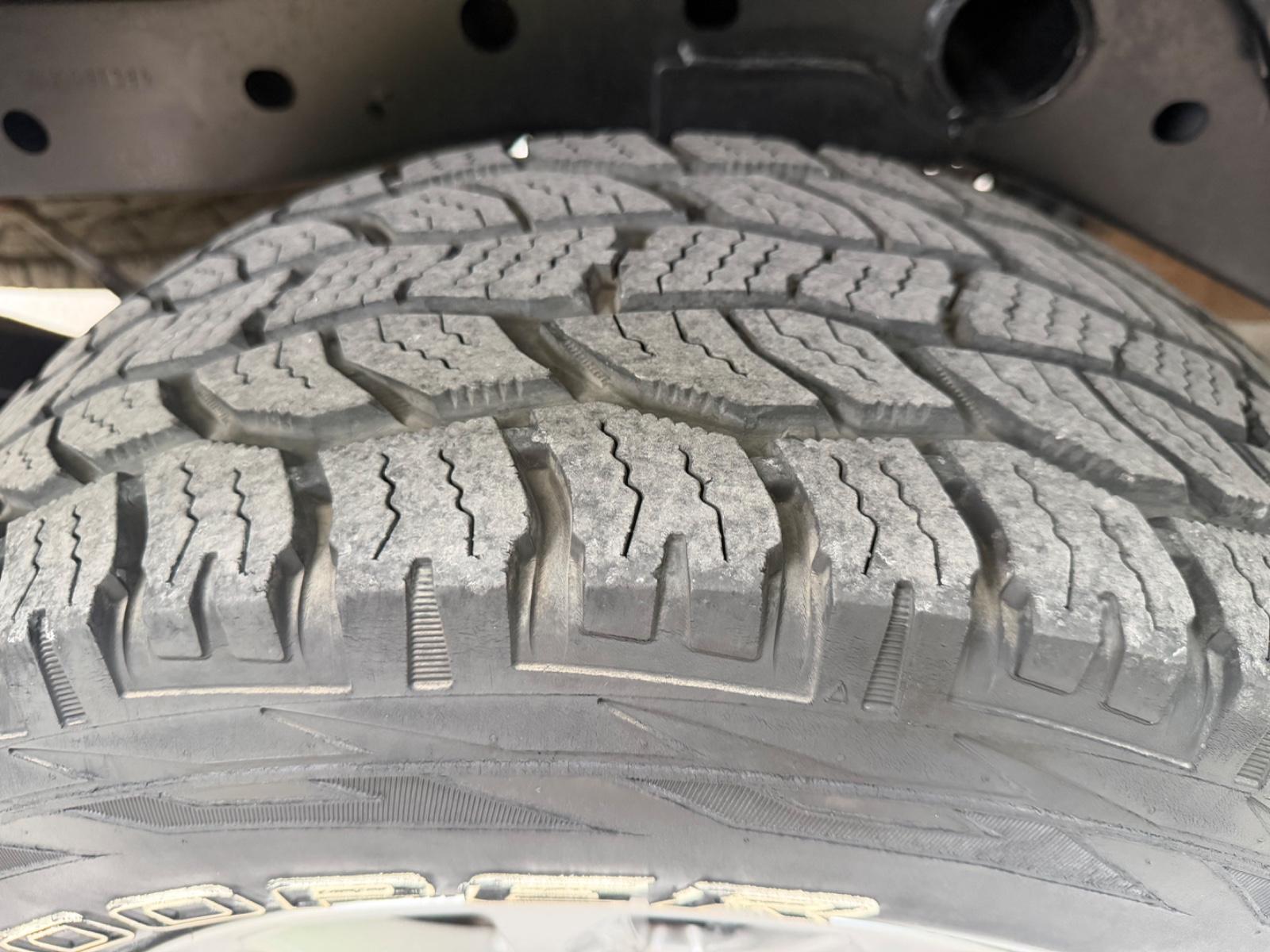 Mitsubishi L200 Doka Klimaautomatik Allrad Top Zustand