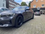 BMW 320d Touring Sport Line Automatik Sport Line - BMW 320 in Duisburg