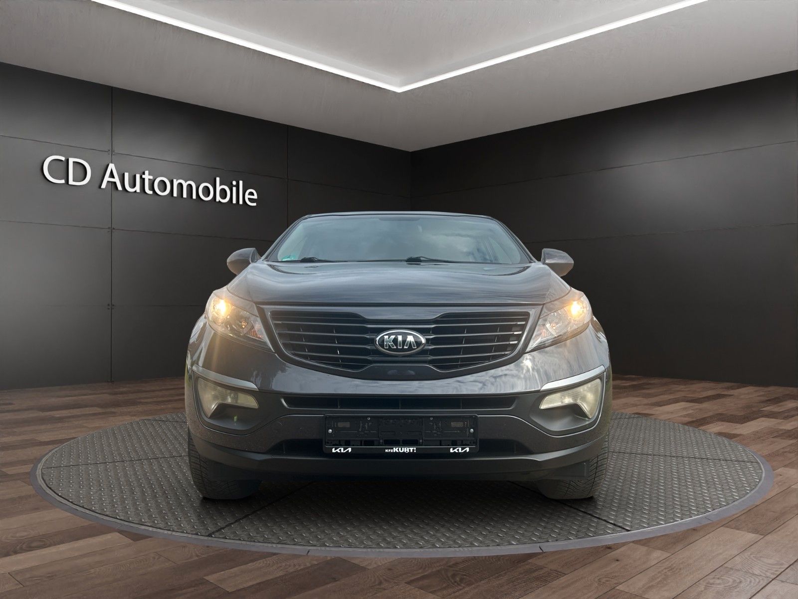 Fahrzeugabbildung Kia Sportage Vision 2WD Sport Paket / Klima/