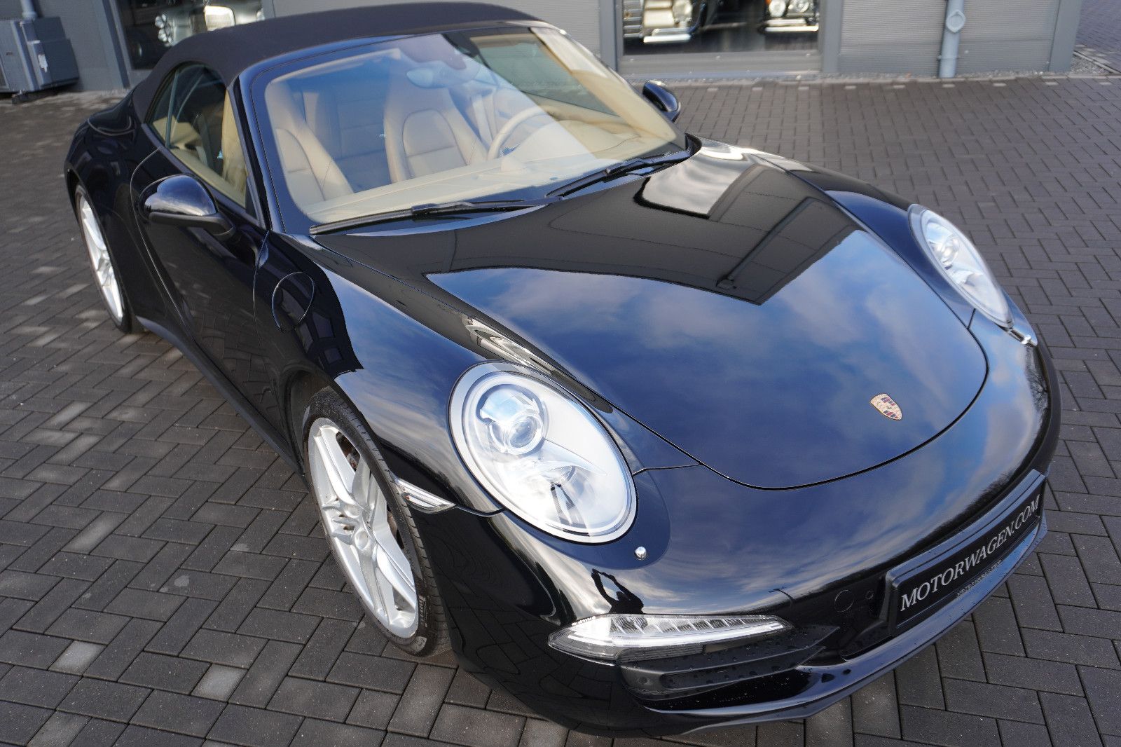 Fahrzeugabbildung Porsche 991 Carrera 4 Cabriolet