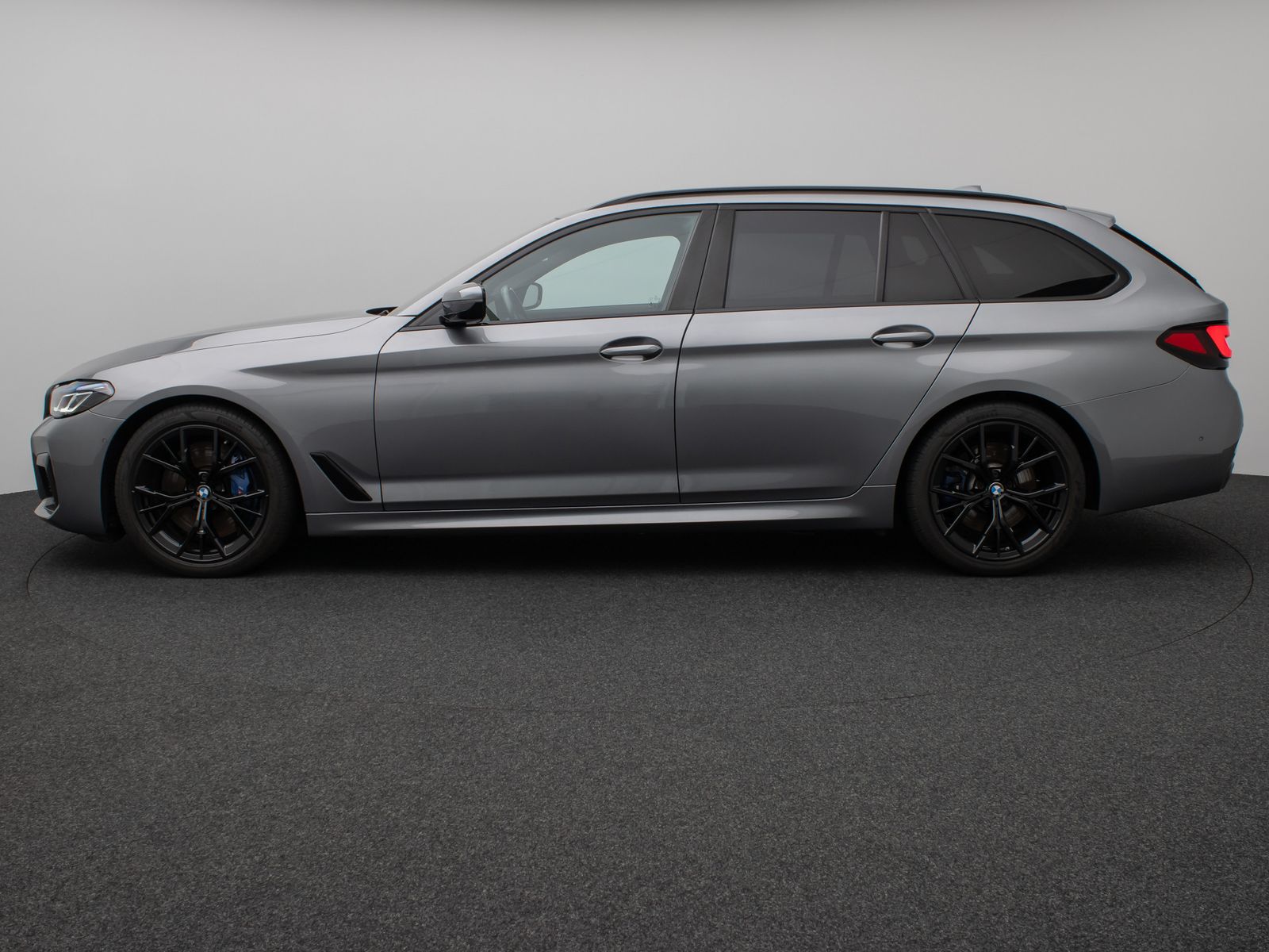 Fahrzeugabbildung BMW 540d xD M SportPro Kamera Laser HUD DAB HiFi 19"