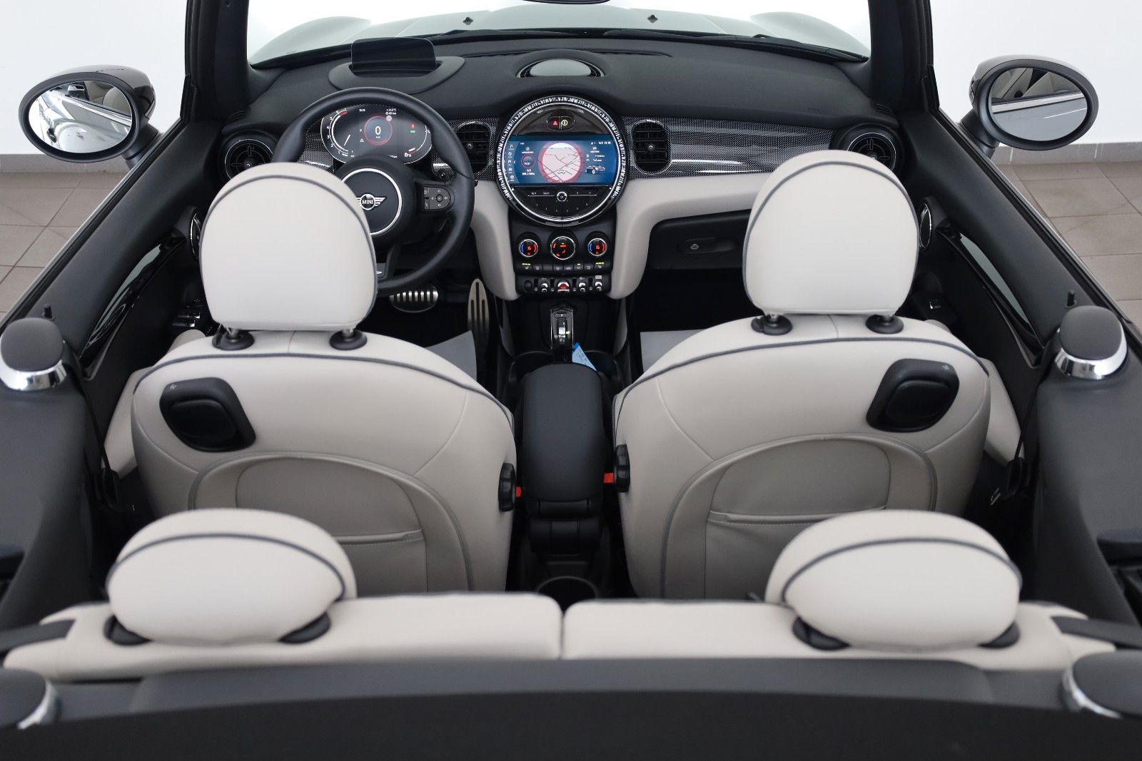 Fahrzeugabbildung MINI Cooper S JCW Trim Leder,Nani,LED,HUD,Apple CarP.