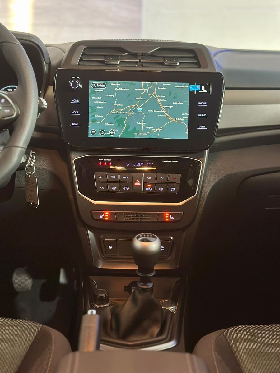 Fahrzeugabbildung Ssangyong KGM Tivoli Bliss *NAVI*LED*Klima*