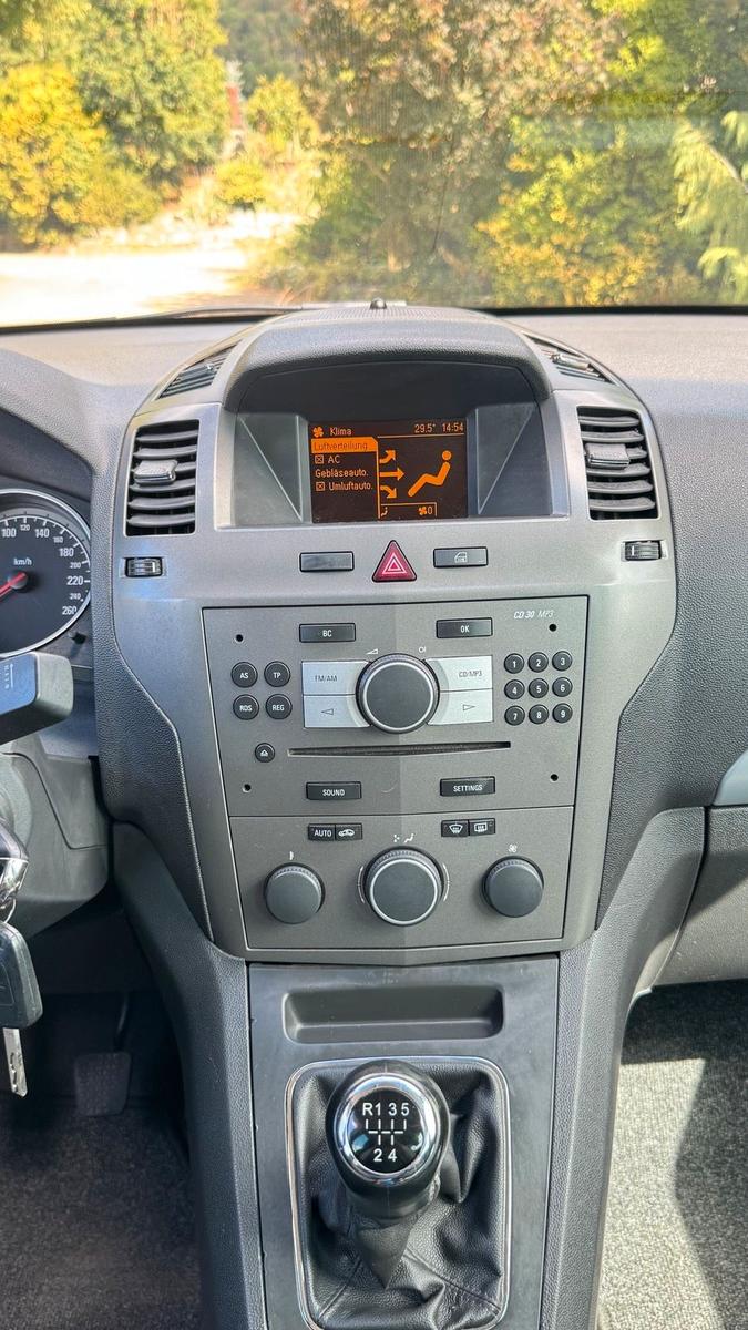 Opel Zafira 2006 — photo 7