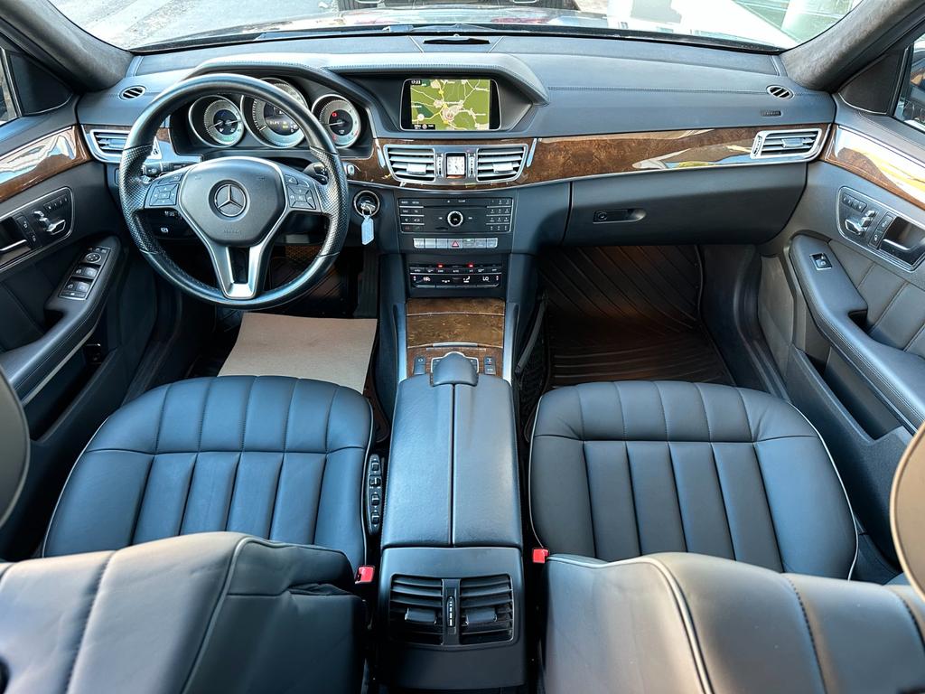 Mercedes-Benz E 220
