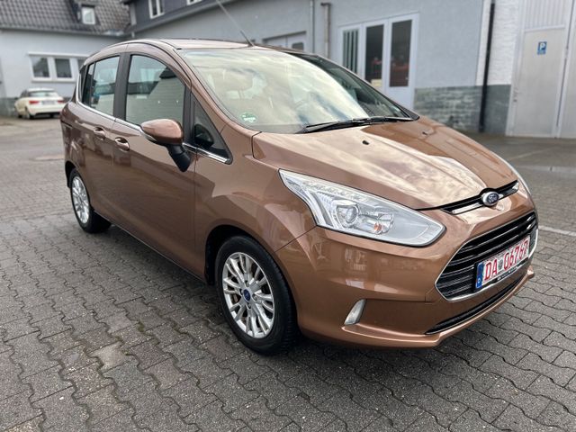 Ford B-Max B-MAX Titanium