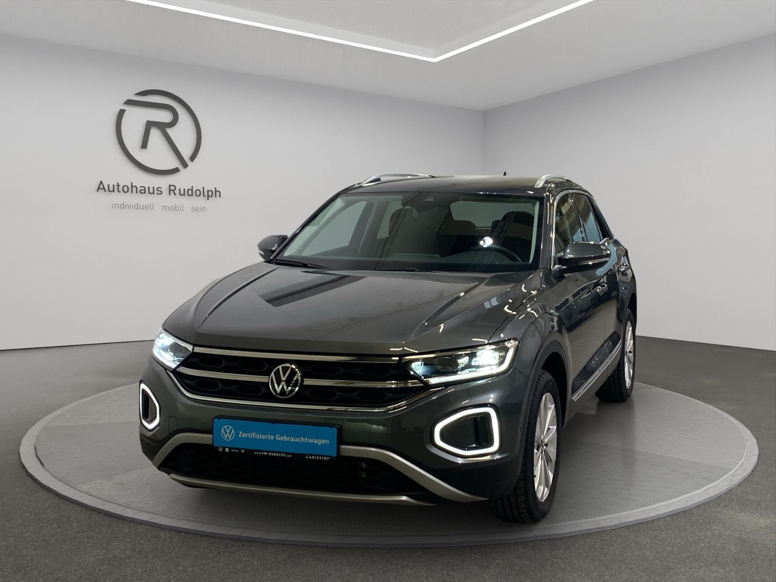Volkswagen T-Roc 1.5 TSI DSG Style Navi LED RFK foto 2