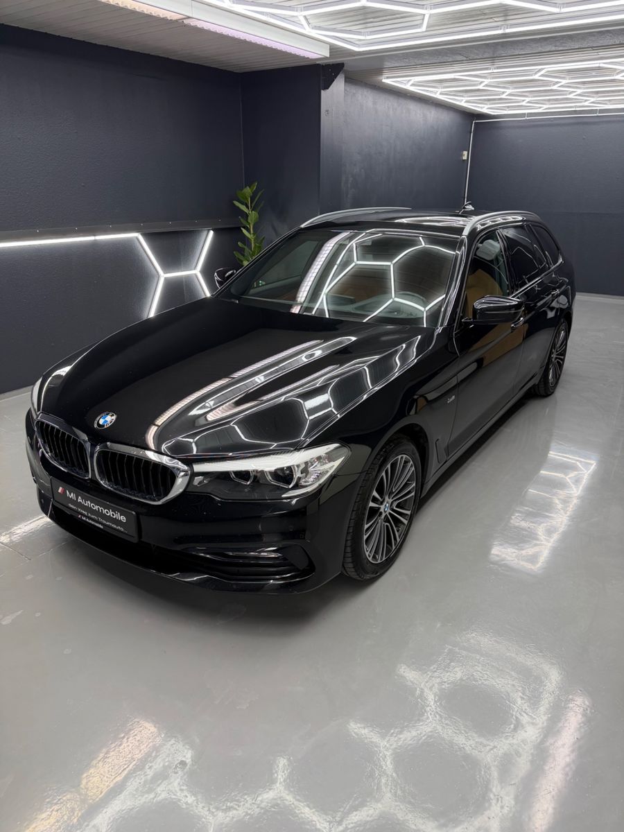 BMW 520d xDrive*SportLine*Leder*HeadUp*Pano*AHK*