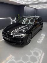 BMW 520d xDrive*SportLine*Touring*HeadUp*Pano*AHK* - gebrauchte BMW 520 aus dem Jahr 2017