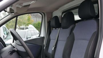 Opel Vivaro - 12