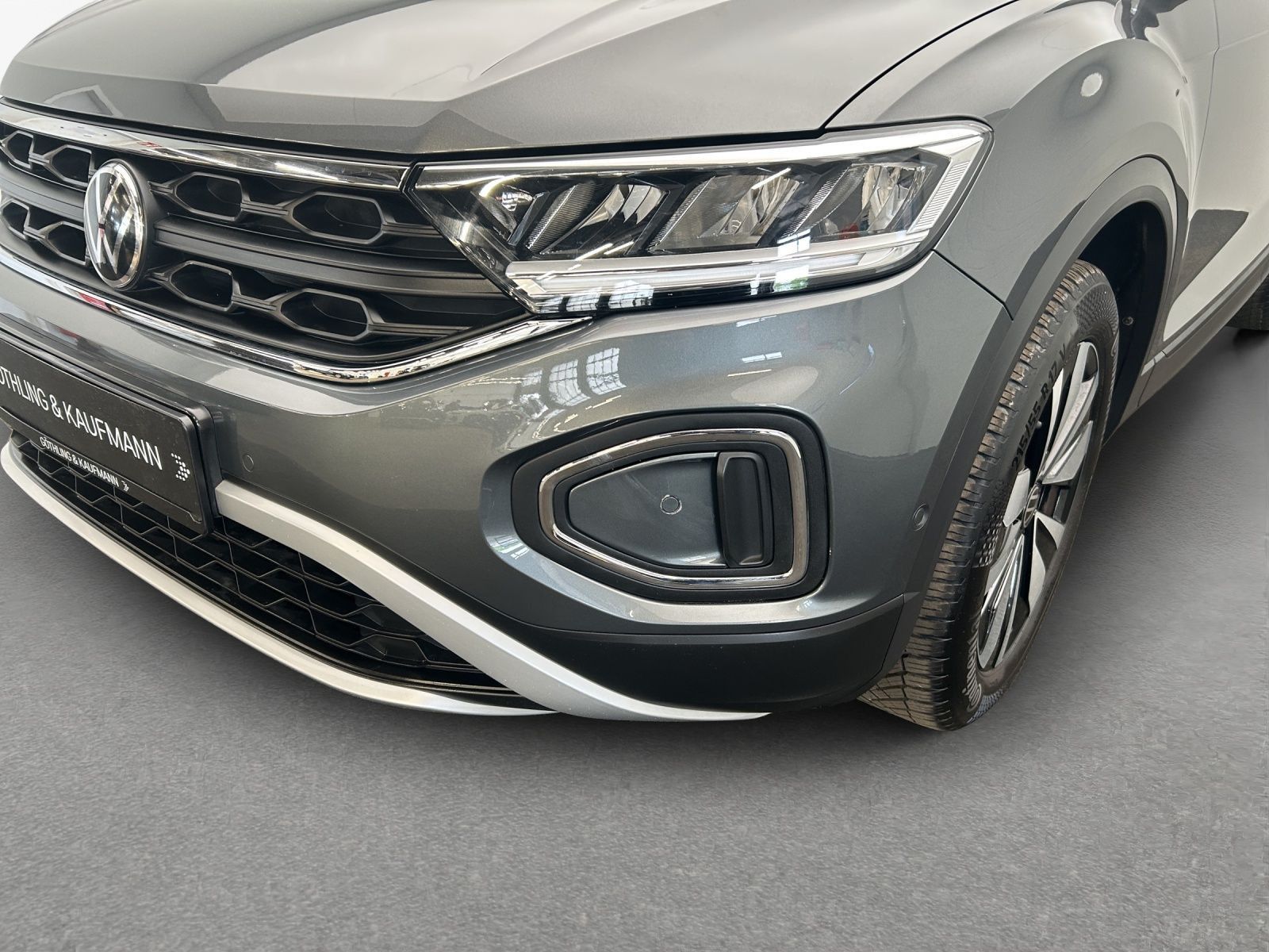 Volkswagen T-Roc - Bild 13