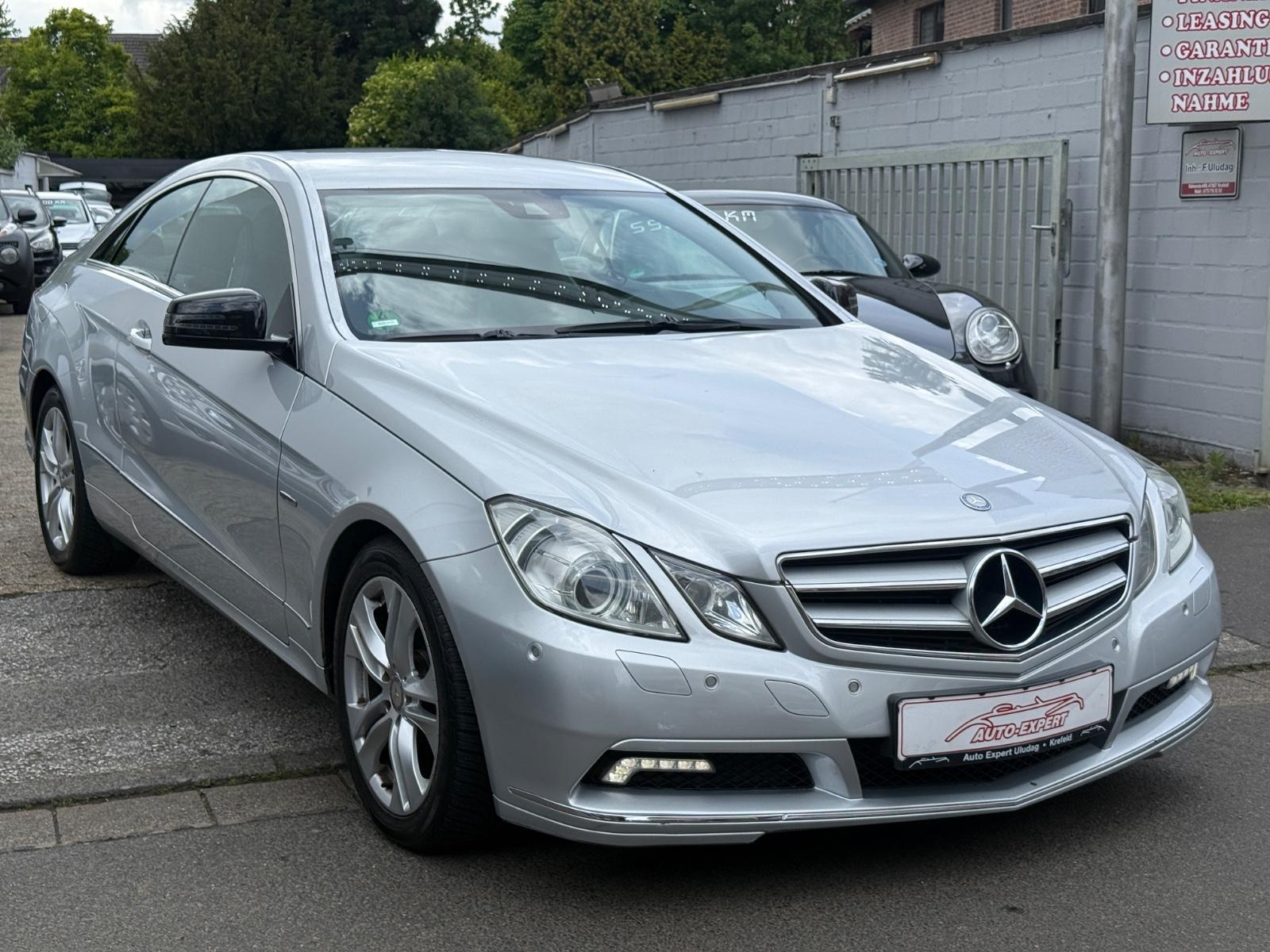 Mercedes-Benz E 250 E Coupe E 250 CGI BlueEfficiency LEDER+XEN