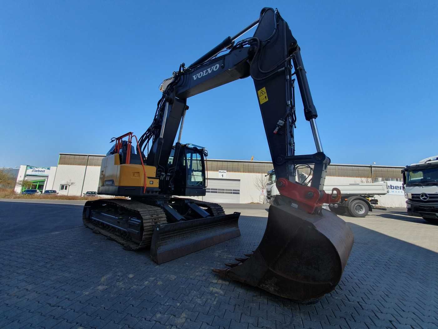 Fahrzeugabbildung Volvo ECR 355E NL / nur 534h! / HS25 / Schild / 1x TL