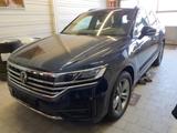 Volkswagen Touareg 3.0 V6 TDI DSG R-LINE 4x4*ST.HZG*PANO*36