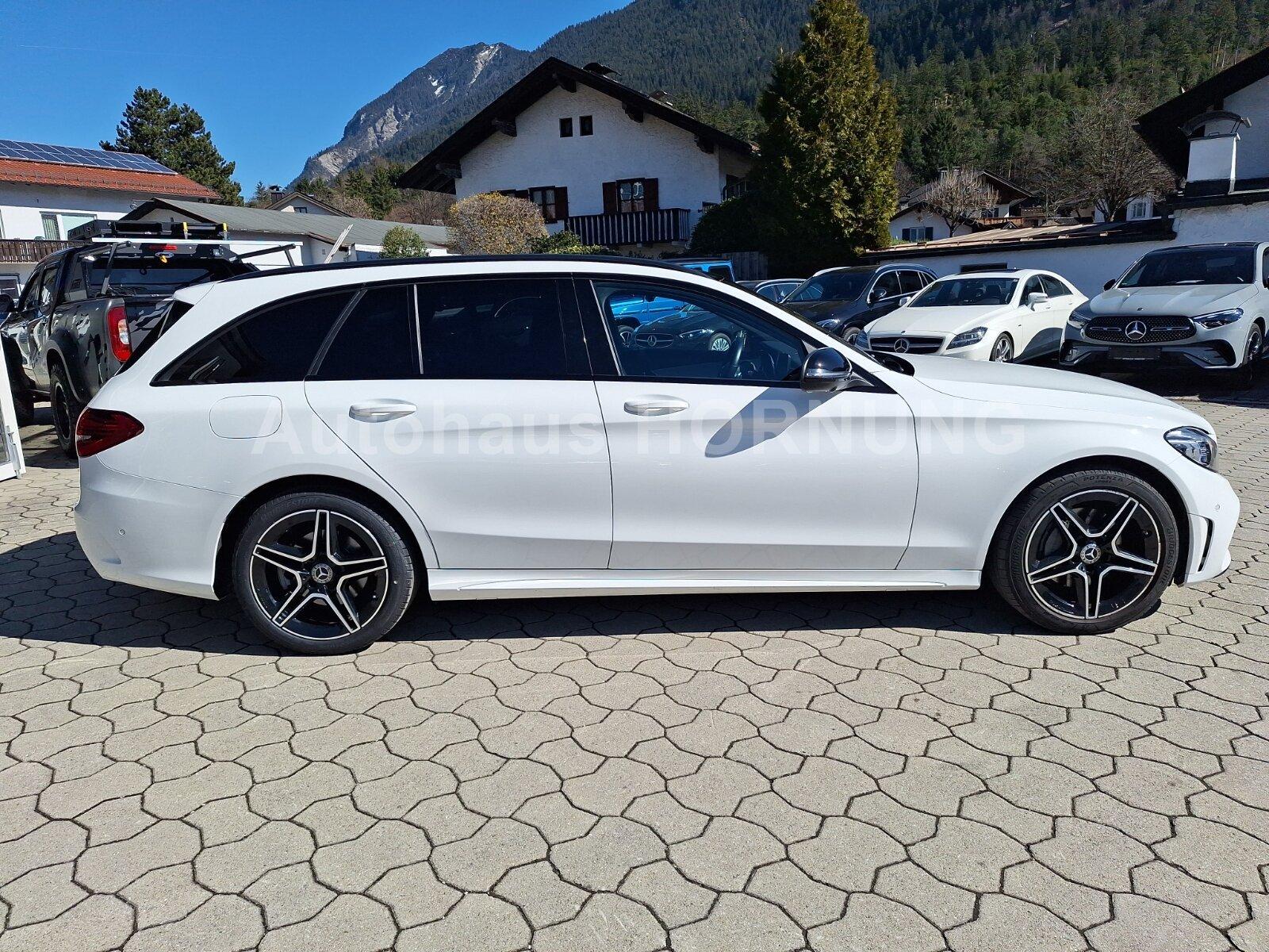 Mercedes-Benz C200T4M AMG COMAND PANO STANDHEIZUNG MBEAM NIGHT