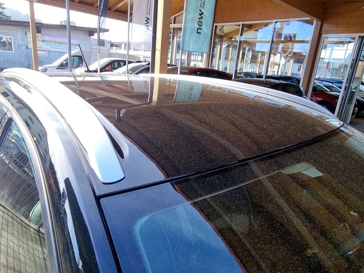 Fahrzeugabbildung Renault Captur INTENS TCe 130 EDC