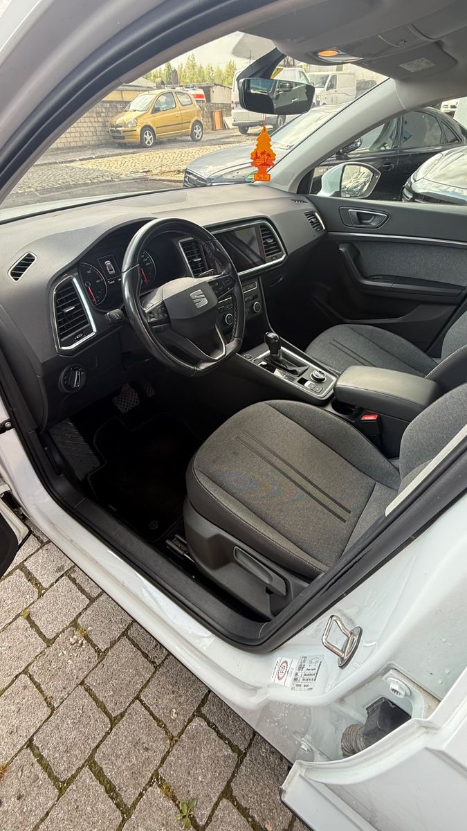 Fahrzeugabbildung SEAT Ateca Style 4Drive