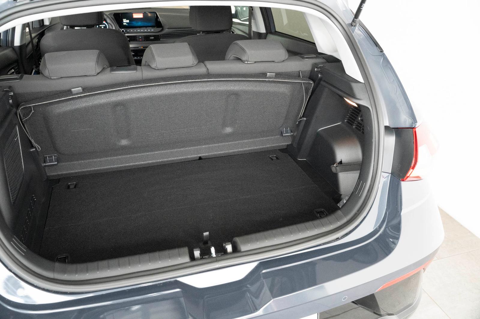Hyundai i20 Prime 1,0 T-GDi 100 PS 7-DCT 2WD Licht BOSE, миниатюра 8
