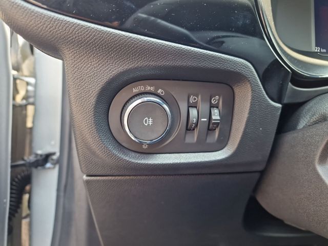 Corsa GS 1.2 Turbo Mild-Hybrid NAVI LED PDC CAM 