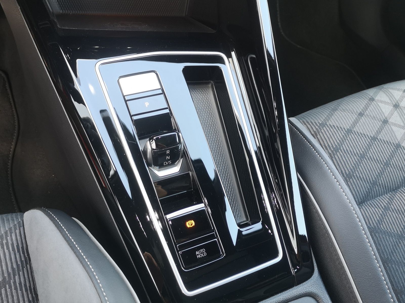 Volkswagen Golf - Bild 13