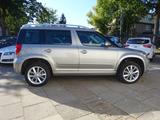 Skoda Yeti Elegance/Klimaautomatic/Navi/RWK/SHZ/Xenon - Skoda Yeti: Elegance