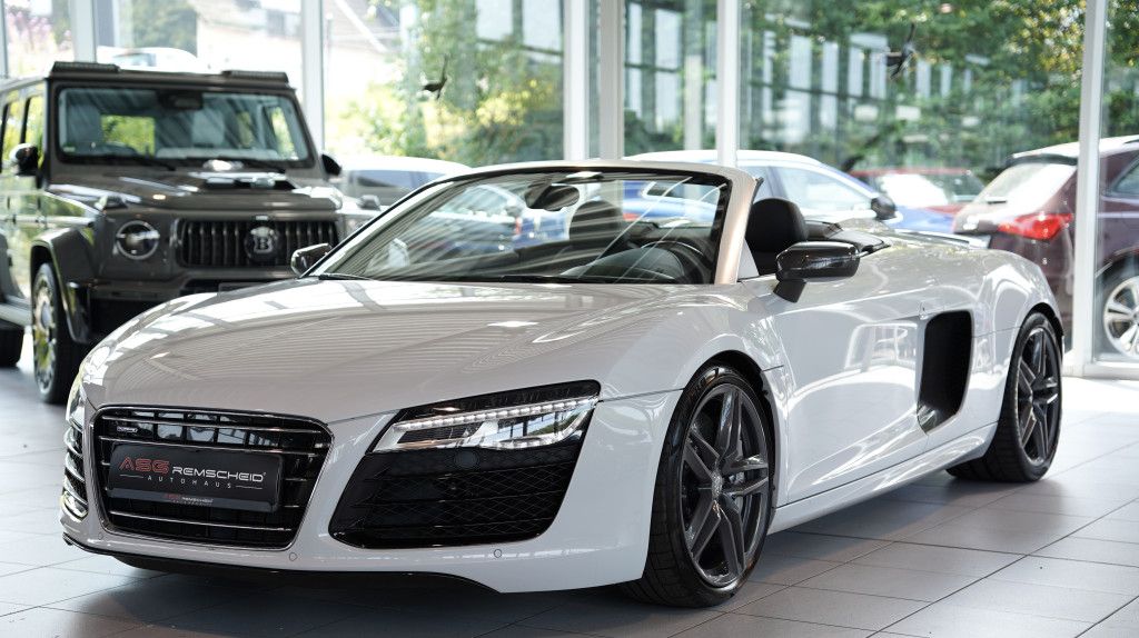 Audi R8