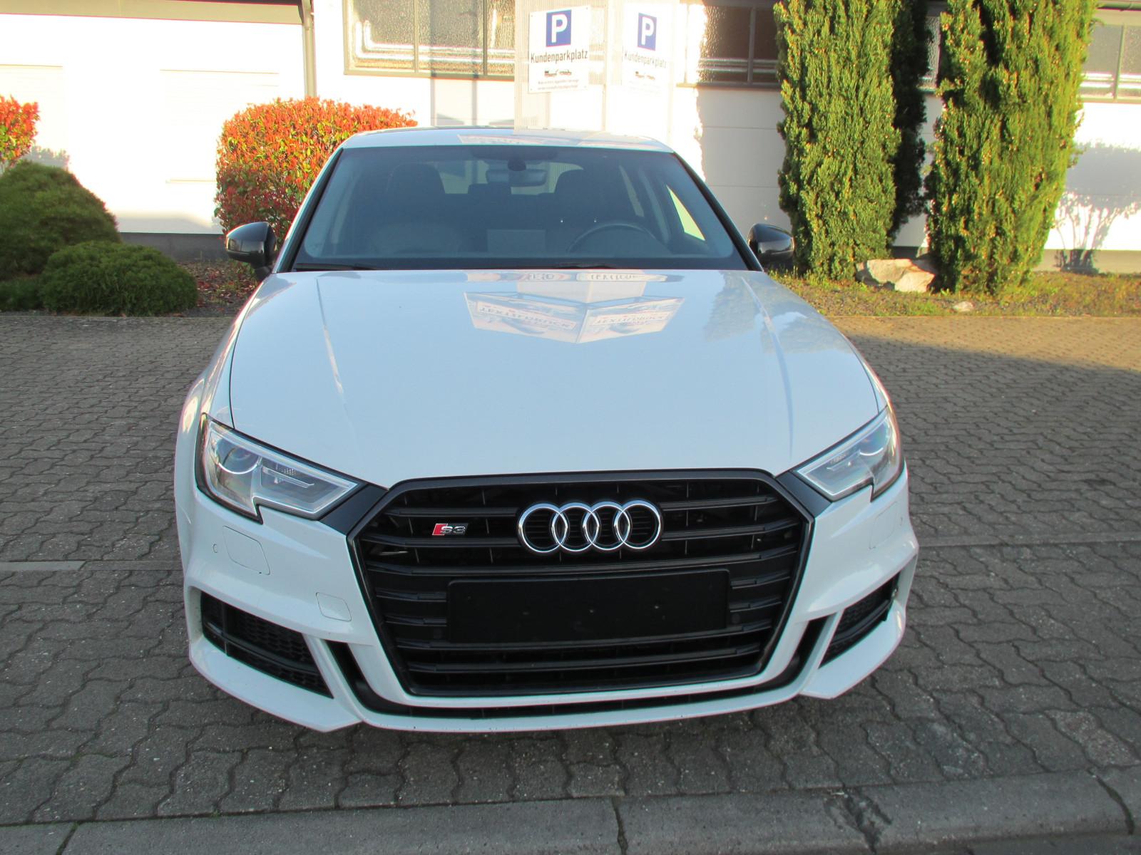 Audi A3 Limousine S-Line Packet