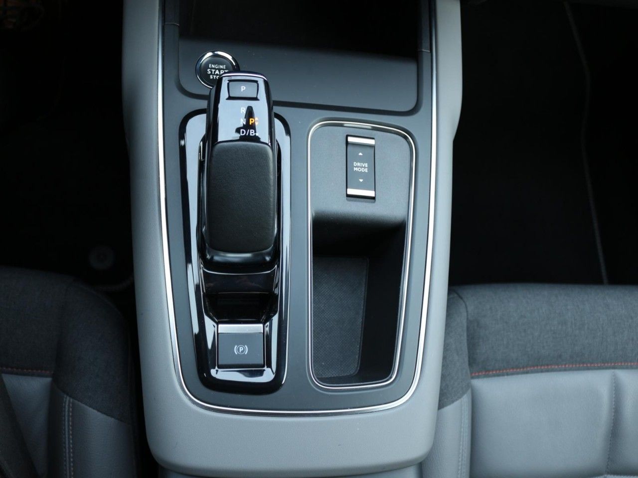 Fahrzeugabbildung Citroën C5 Aircross Feel Pack Hybrid