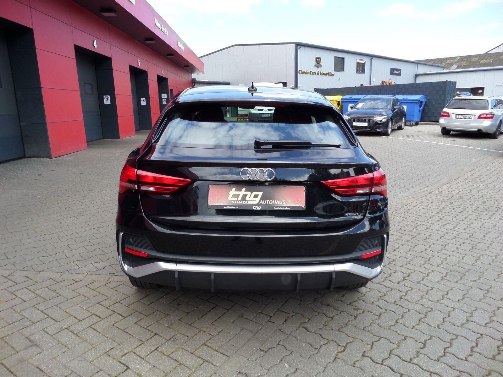 Audi Q3 Sportback 40 TDI quattro S line NAVI-AHK foto 7