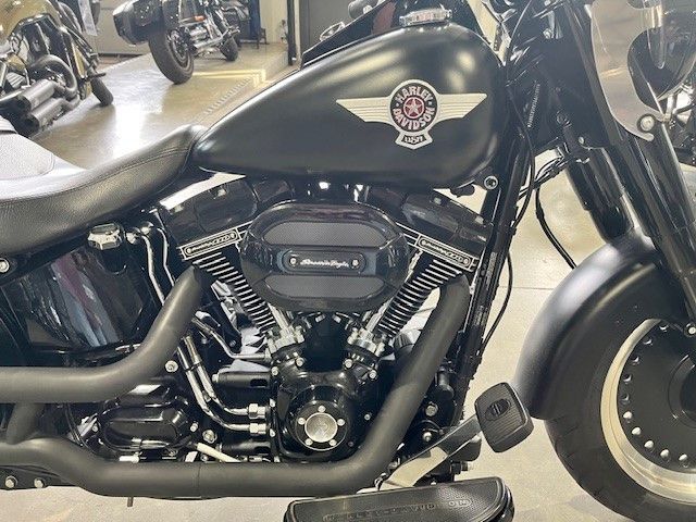 Fahrzeugabbildung Harley-Davidson Fat Boy Low 110S Screamin Eagle Jekill