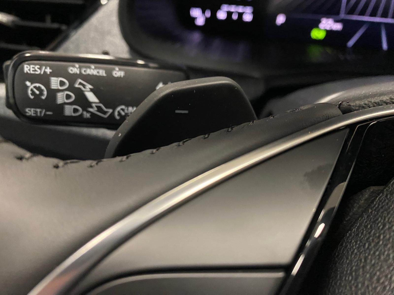 Fahrzeugabbildung SKODA Kamiq 1.0 TSI Selection AHK+APP+KLIMA+RFK+PDC+SI