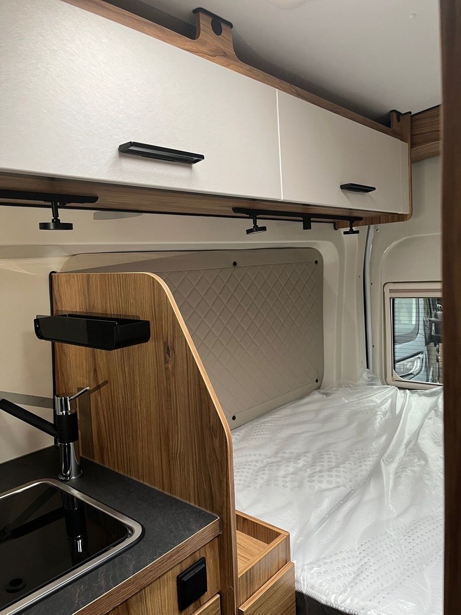 Fahrzeugabbildung Karmann Dexter 4x4 DE 560 AW Allrad, Alufelgen, RFK TZ