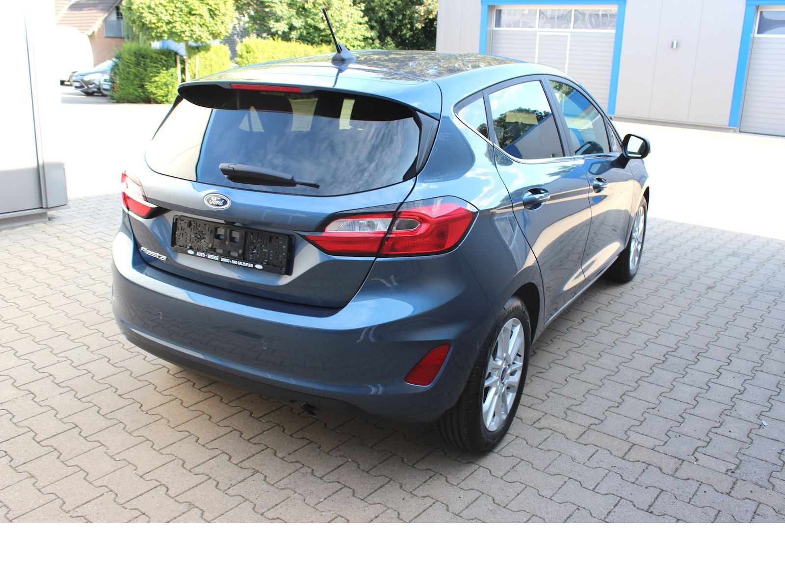 Fahrzeugabbildung Ford Fiesta Titanium