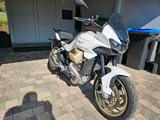 Moto Guzzi V100 Mandello 