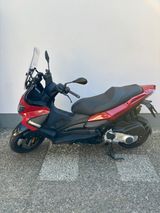 Malaguti Madison 300 - MALAGUTI MADISON