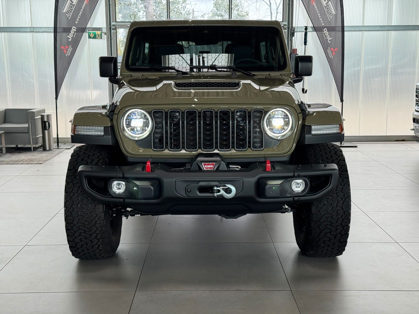 Fahrzeugabbildung Jeep Wrangler Rubicon X 3,6 V6 MY26 WARN Seilwinde
