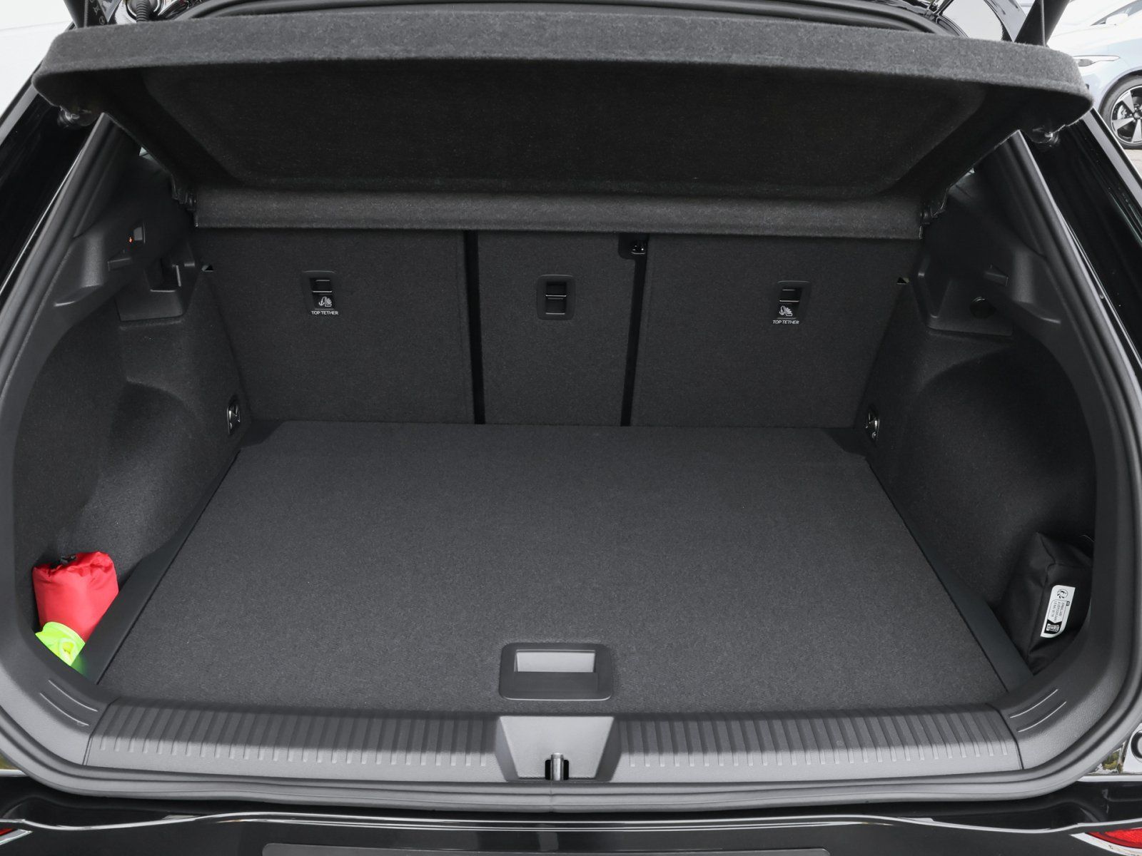 Volkswagen T-Roc - Bild 8